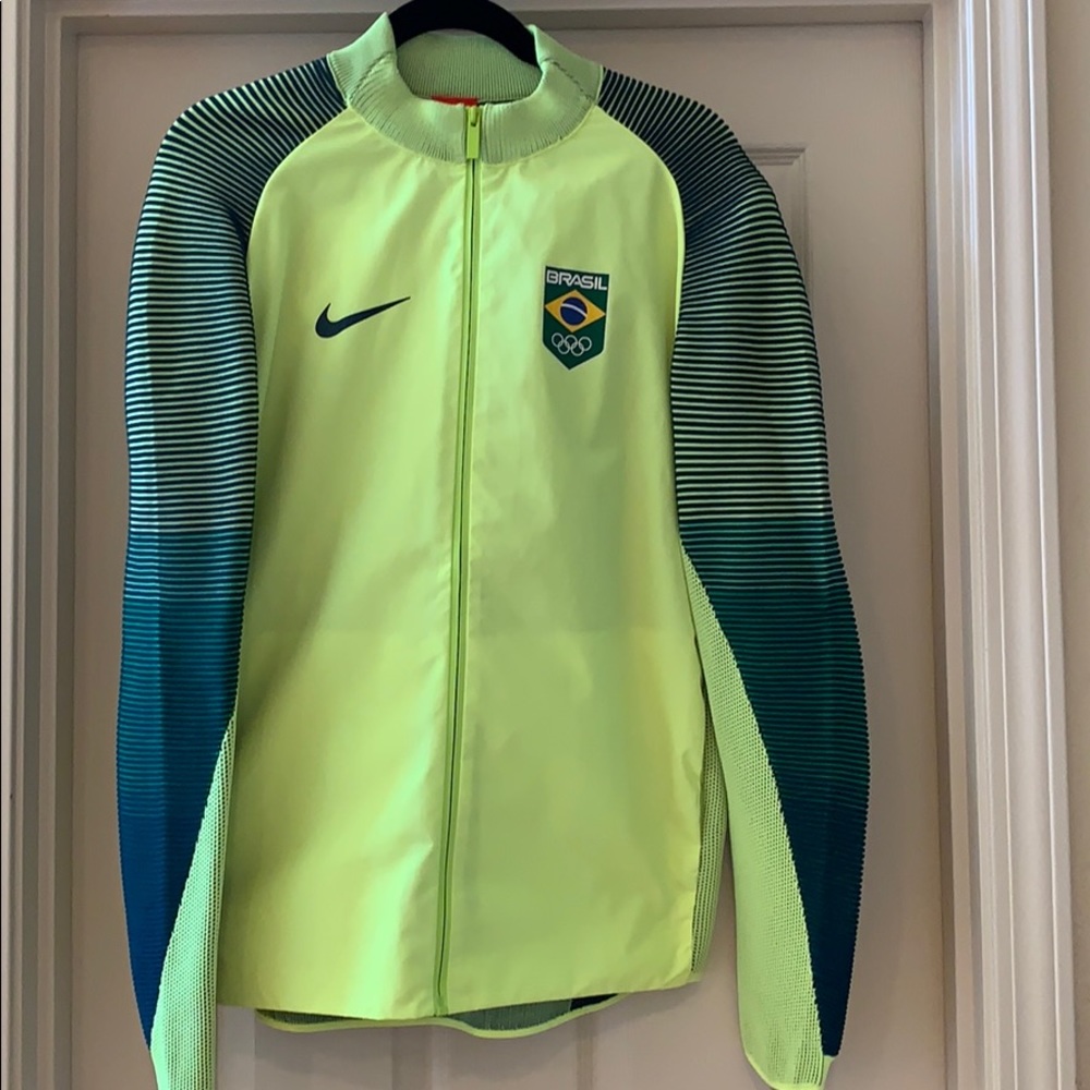 Nike NSW Team Brazil Dynamic Reveal Jacket